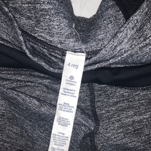 Grey lululemon yoga pants - Picture 7 of 7